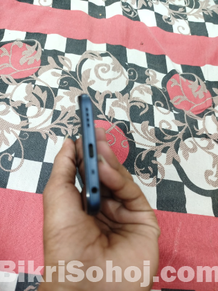 রিয়েলমি ৮ ( ৫জি ফোন)